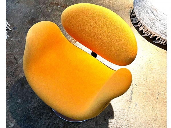 Restauration fauteuil Tulipe de Pierre Paulin